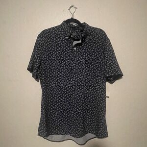 IZOD Short Sleeve Button Down Shirt Sharks 4-way Stretch Cooling Men's L NWT